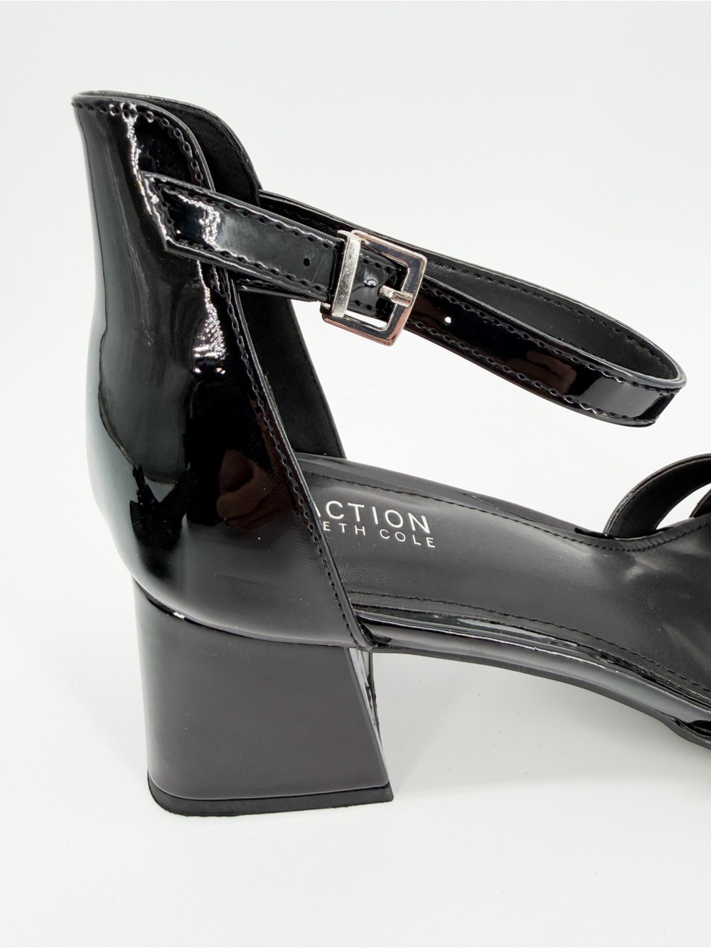 Kenneth Cole Reaction Nissy Bow Patent Ankle Strap Heeled Sandals Black 11 NEW - Picture 7 of 15